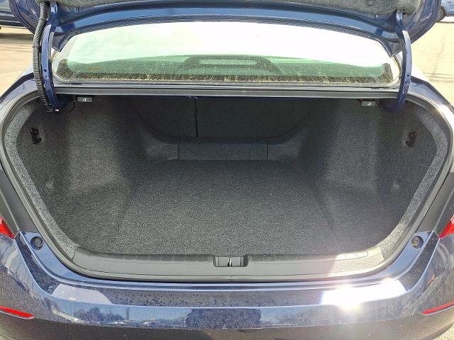 Used 2018 Honda Accord EX image 28