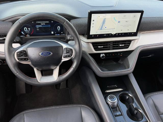 Certified 2025 Ford Explorer Active w/ Active Comfort Package RWD image 13