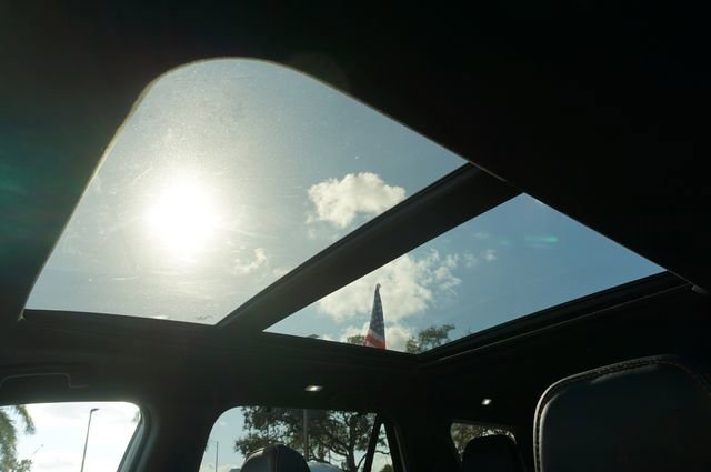 Used 2025 Honda Pilot TrailSport image 12