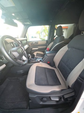 Certified 2023 Ford Bronco Wildtrak image 3