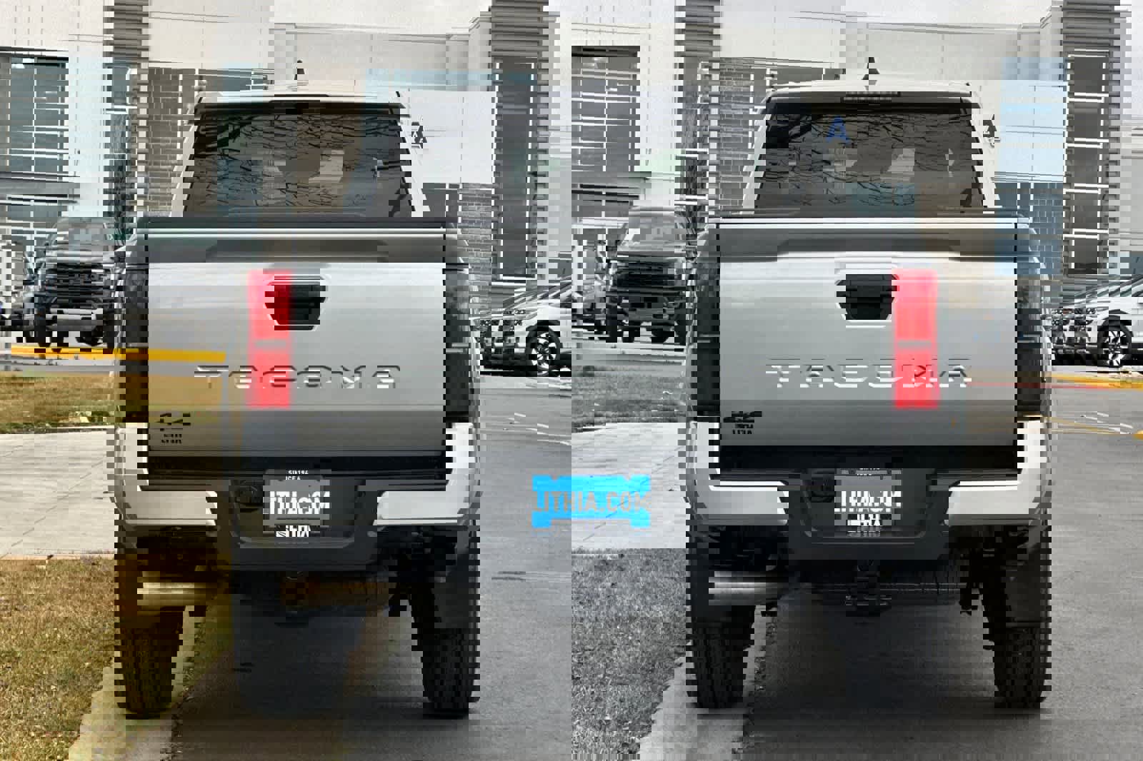 Used 2024 Toyota Tacoma TRD Sport image 4