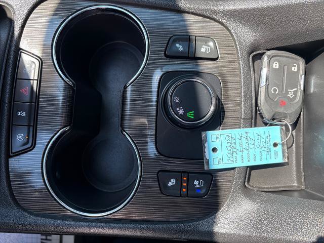 Used 2020 GMC Acadia SLT w/ Premium Package FWD image 29