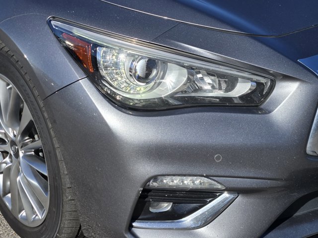 Used 2019 INFINITI Q50 Luxe w/ Essential Package (3.0T Luxe) image 9