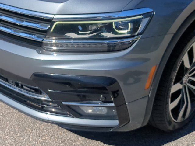 Used 2020 Volkswagen Tiguan SEL Premium R-Line w/ 3rd Row Seat Package AWD/4WD image 10