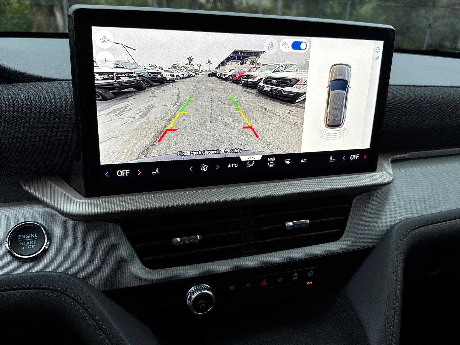 Certified 2026 Ford Explorer Active RWD image 31