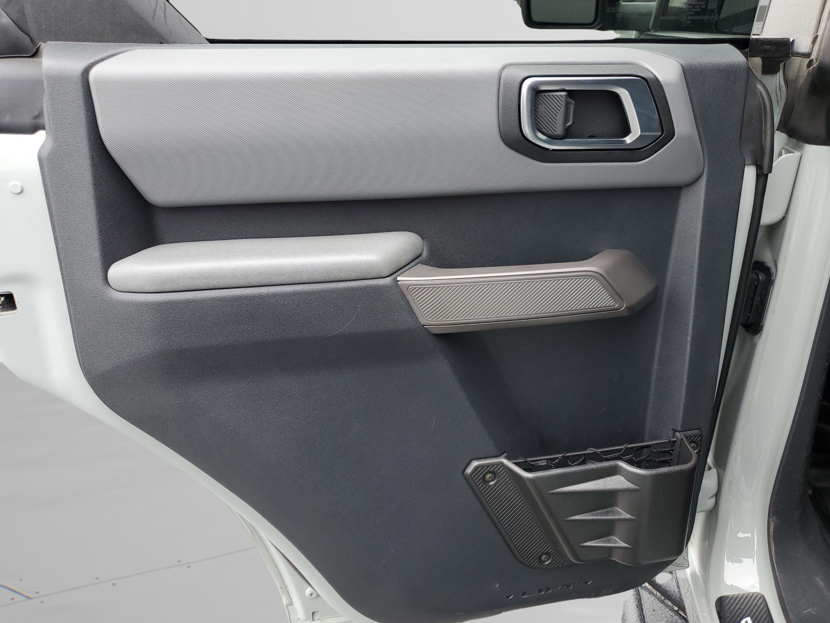 Certified 2022 Ford Bronco Black Diamond AWD/4WD image 12