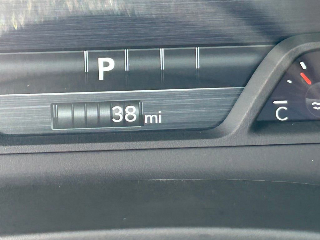 Used 2025 RAM 1500 Laramie image 88