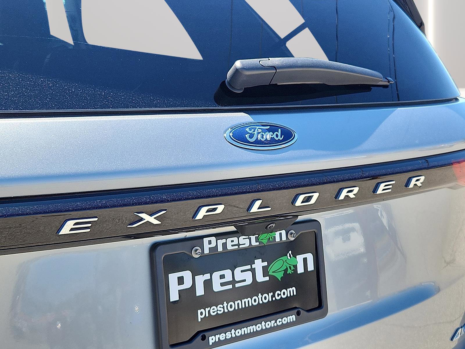 Certified 2025 Ford Explorer Active w/ Active Comfort Package image 29