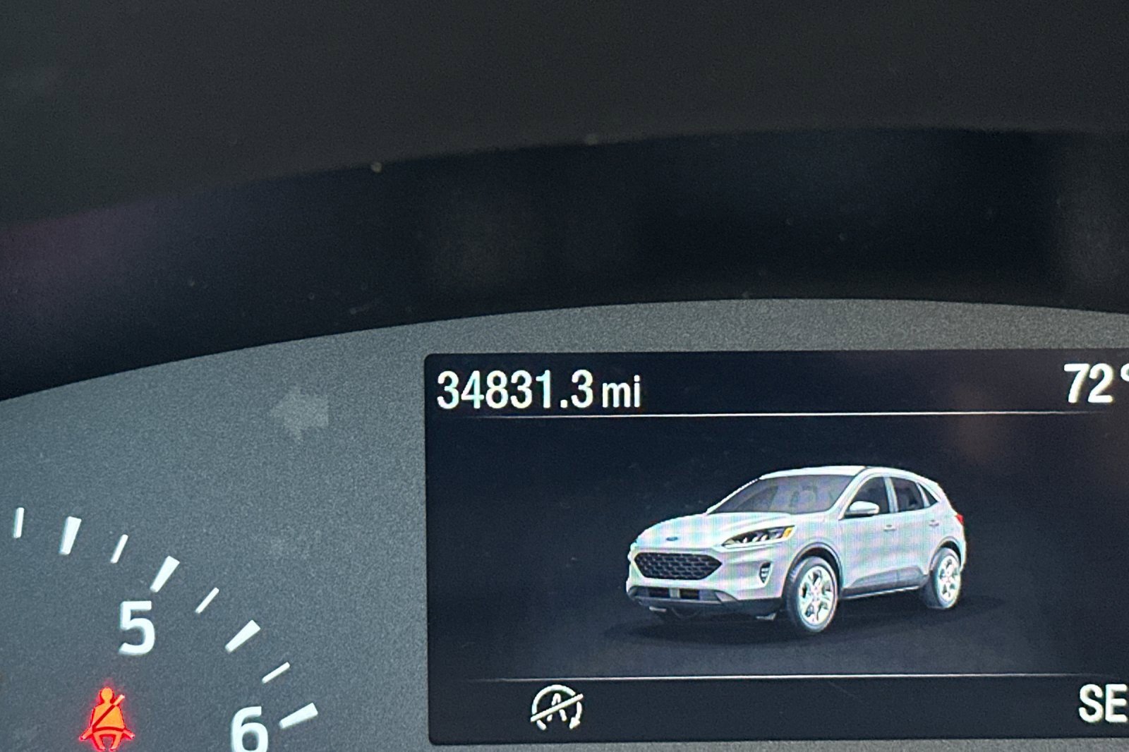 Certified 2022 Ford Escape SE w/ SE Sport Appearance Package image 24