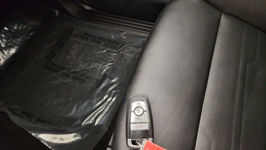 Certified 2024 Ford Ranger Lariat image 23