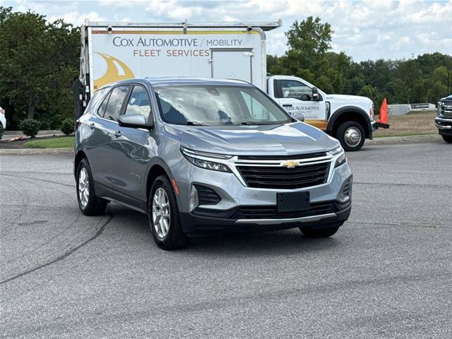 Used 2024 Chevrolet Equinox LT AWD/4WD image 3