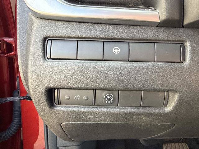 Used 2023 Nissan Rogue SV FWD image 20