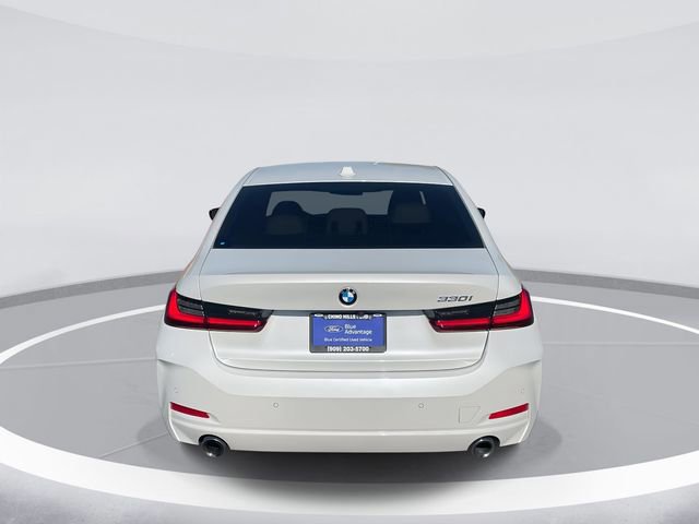 Used 2023 BMW 330i 330i w/ Convenience Package image 4