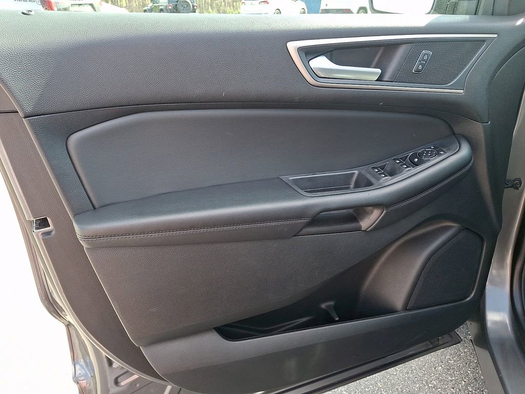 Certified 2024 Ford Edge SEL AWD/4WD image 12
