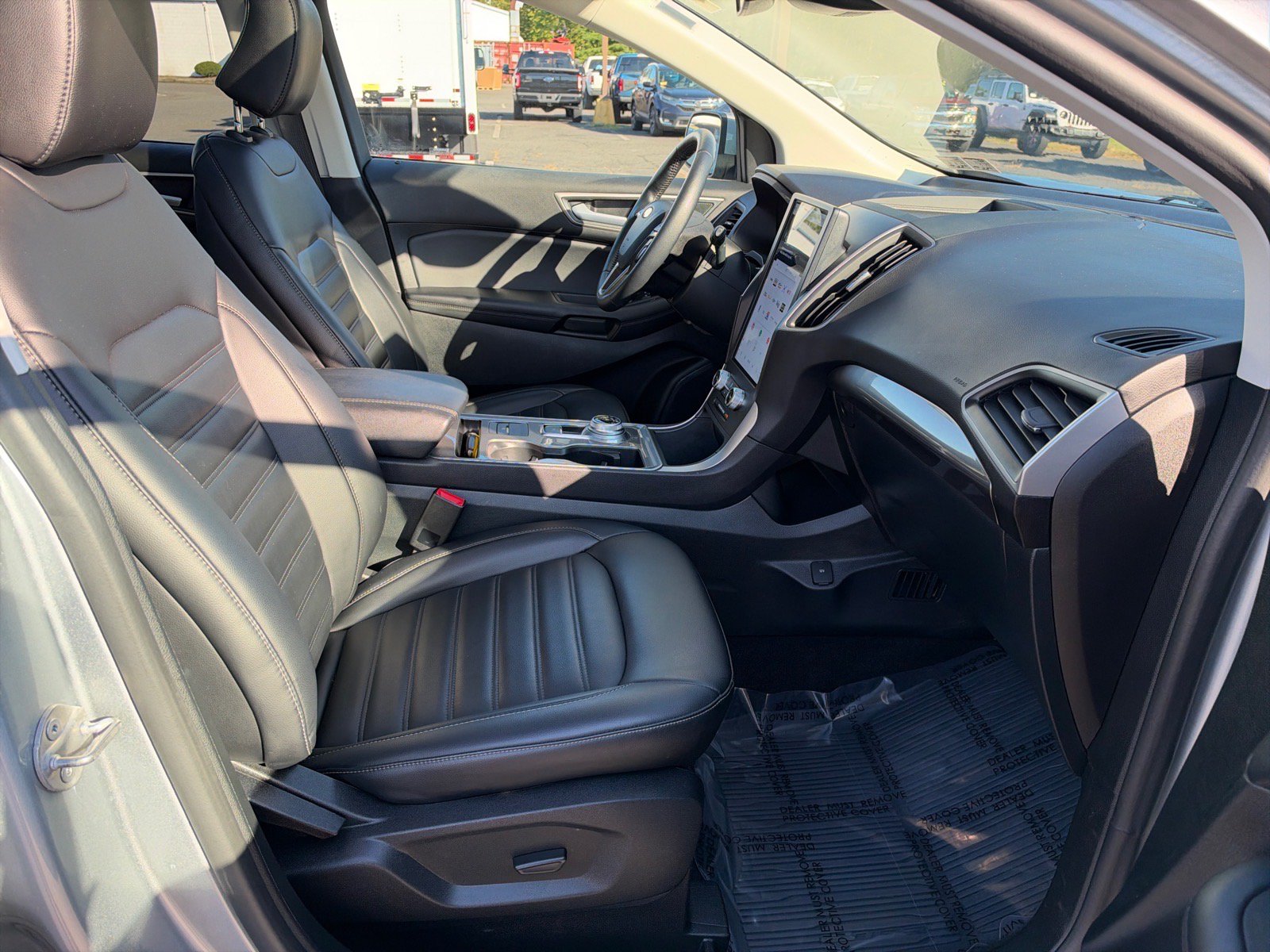 Certified 2024 Ford Edge SEL w/ Convenience Package AWD/4WD image 18