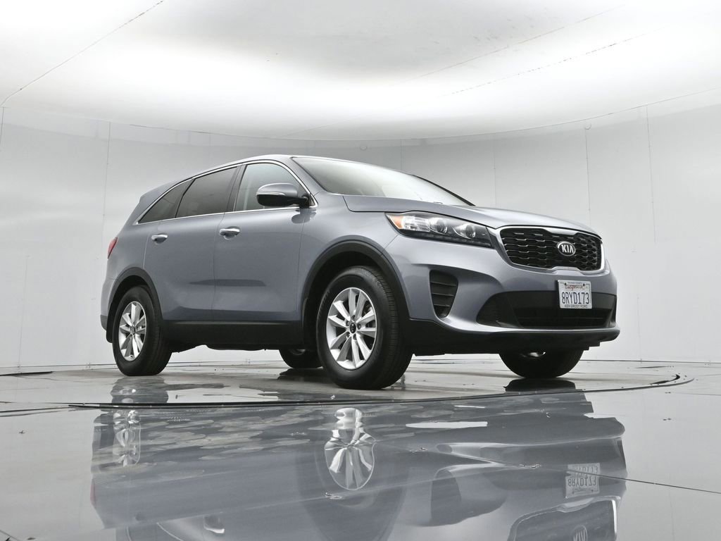 Used 2020 Kia Sorento LX image 8