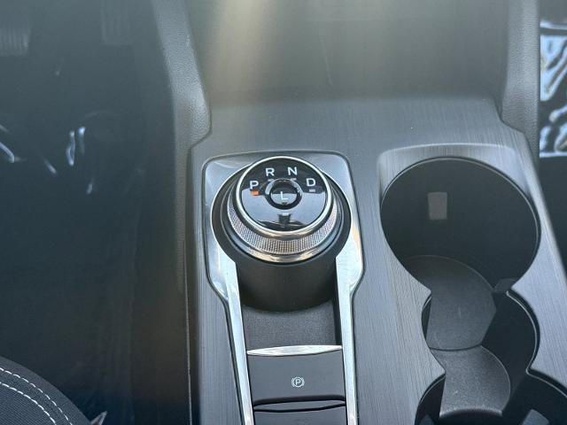 Certified 2025 Ford Escape Active AWD/4WD image 18