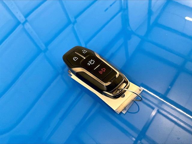 Certified 2017 Ford Mustang Shelby GT350 w/ Electronics Package RWD image 9