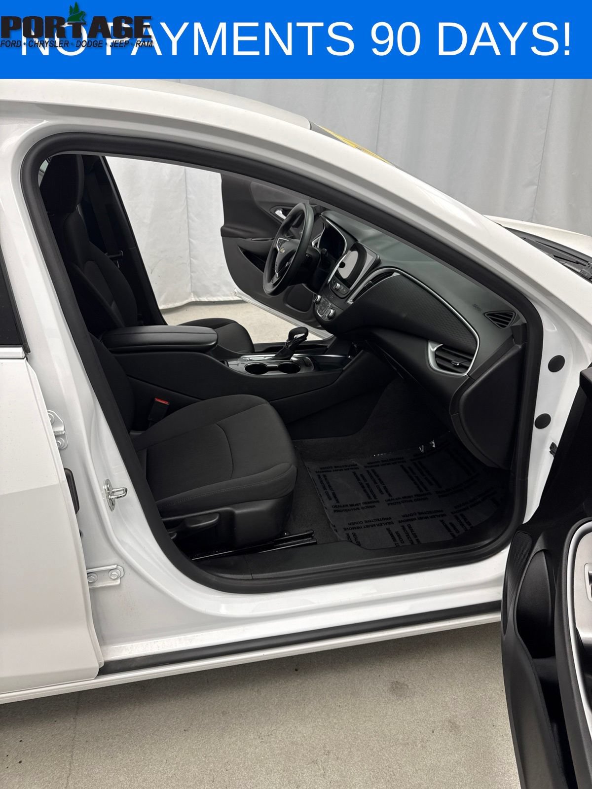 Used 2024 Chevrolet Malibu LT FWD image 23