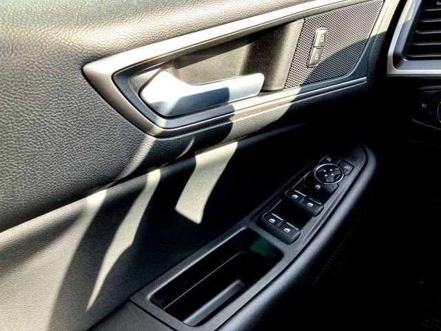 Certified 2024 Ford Edge SEL w/ Convenience Package image 28