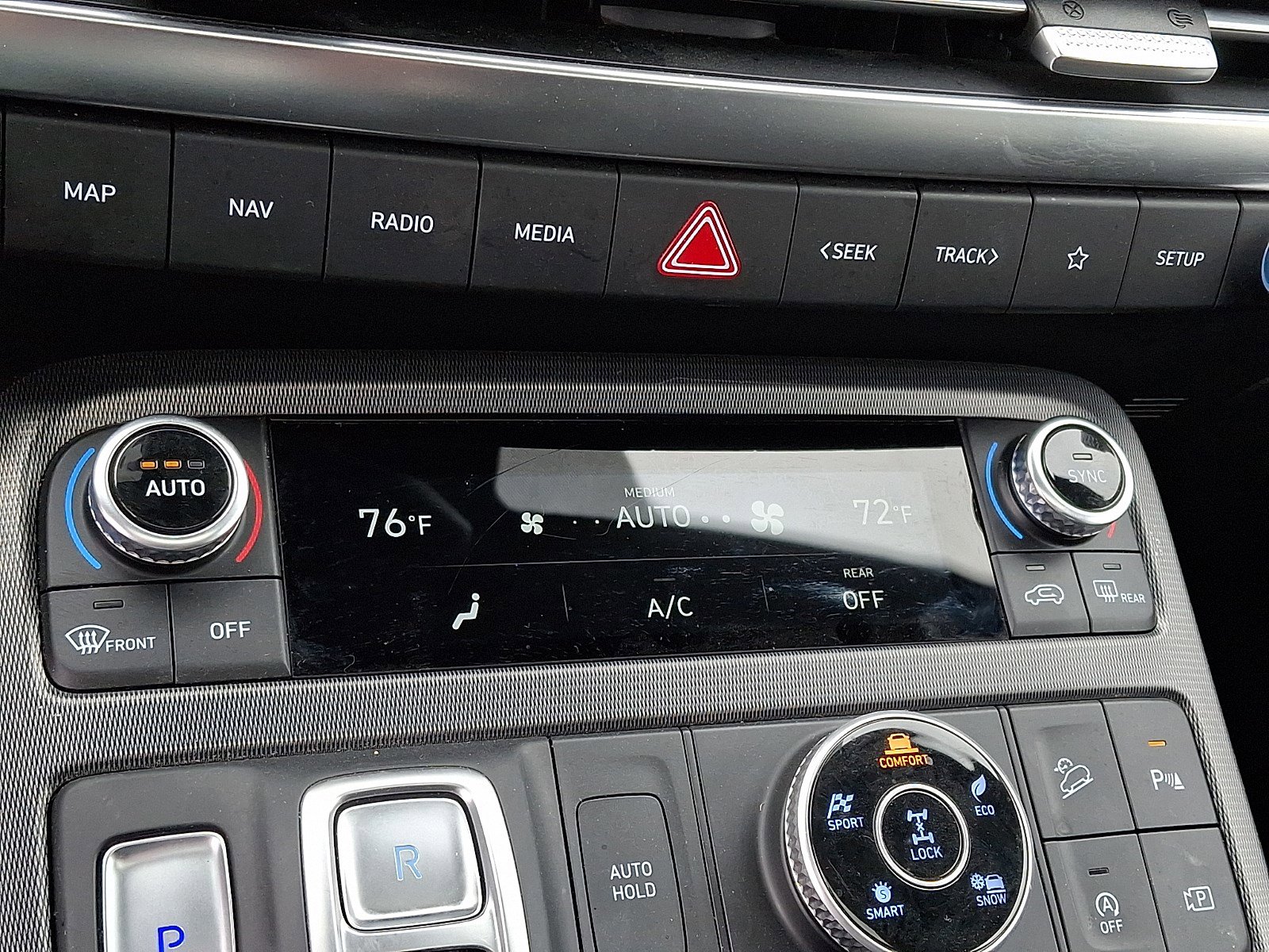 Used 2024 Hyundai Palisade Calligraphy image 15