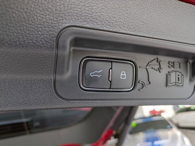 Certified 2024 Ford Explorer ST w/ Equipment Group 401A image 22