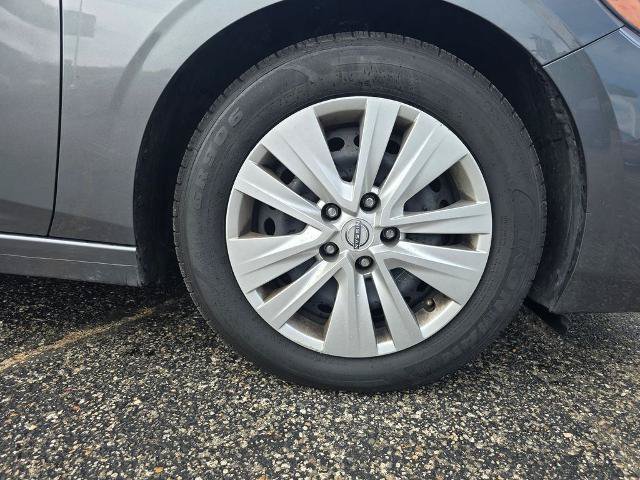 Used 2024 Nissan Sentra S FWD image 25