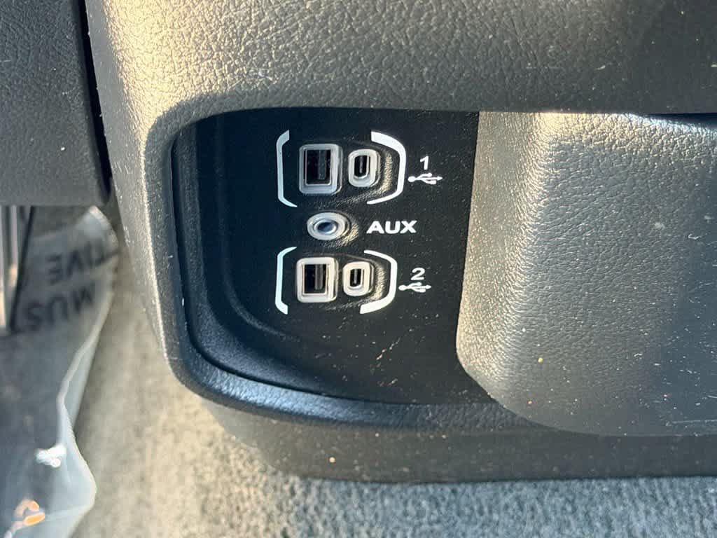 Used 2022 RAM 1500 Big Horn AWD/4WD image 34