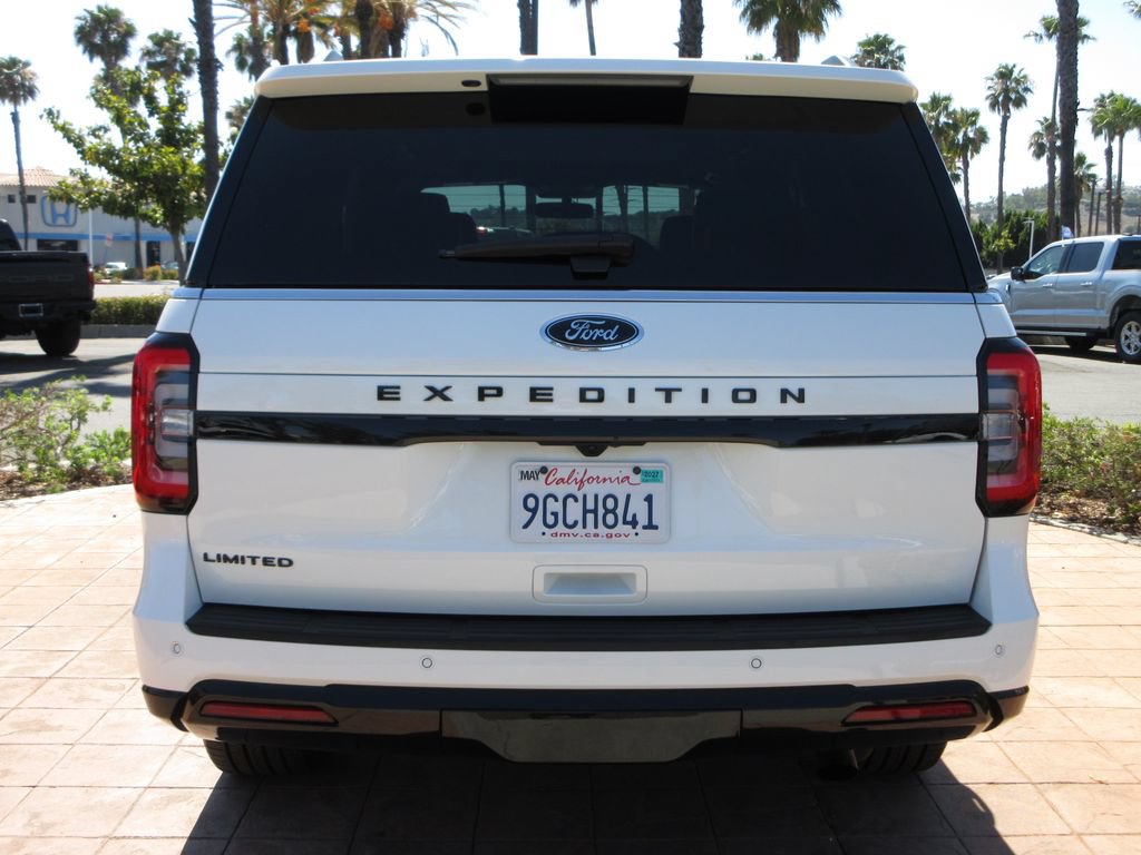 Certified 2023 Ford Expedition Limited AWD/4WD image 3