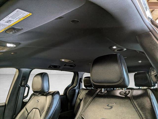 Used 2020 Chrysler Pacifica Touring-L w/ Advanced Safetytec Group AWD/4WD image 19