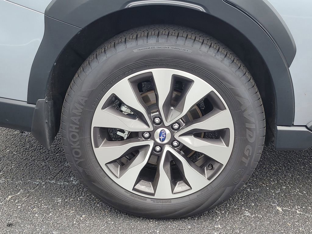 Used 2025 Subaru Outback Limited image 5