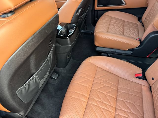 Used 2025 Kia Telluride AWD image 17