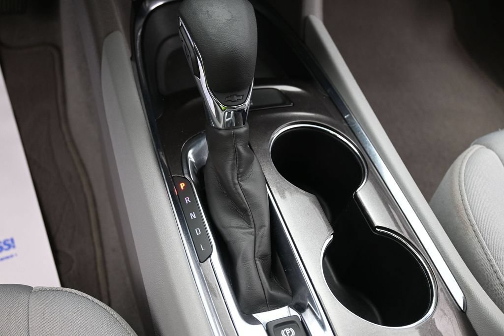 Used 2023 Chevrolet Malibu LT FWD image 12