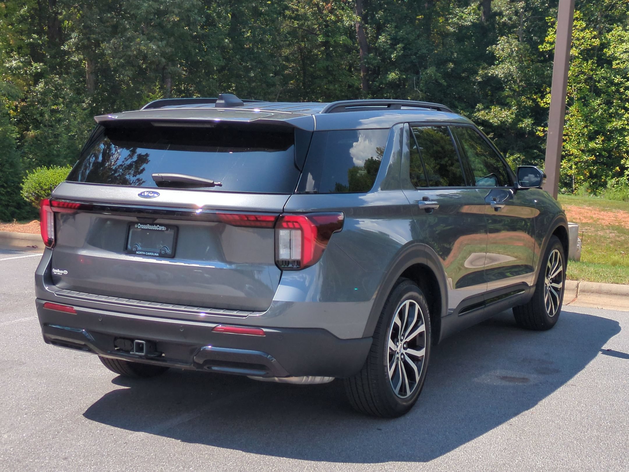 Certified 2026 Ford Explorer ST-Line w/ Premium Package RWD image 3