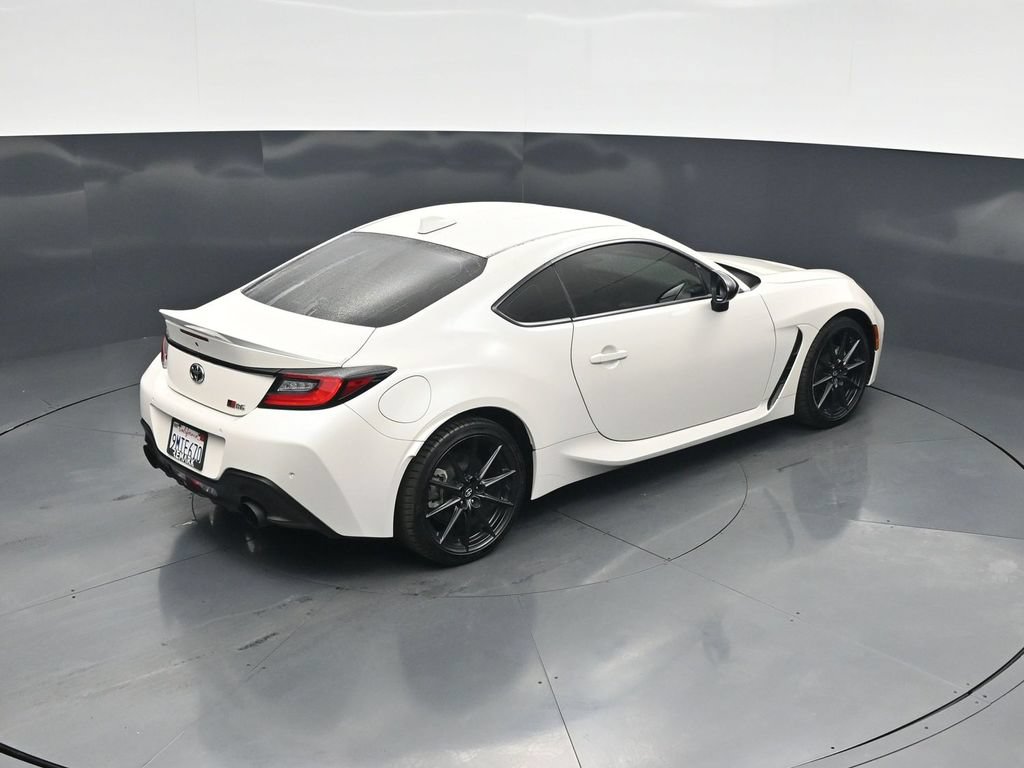 Used 2024 Toyota GR86 Premium RWD image 36