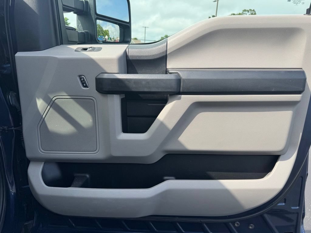 Certified 2020 Ford F350 XL w/ STX Appearance Package AWD/4WD image 13