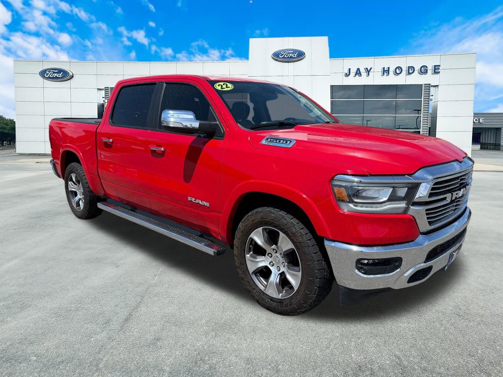 Used 2022 RAM 1500 Laramie AWD/4WD image 1