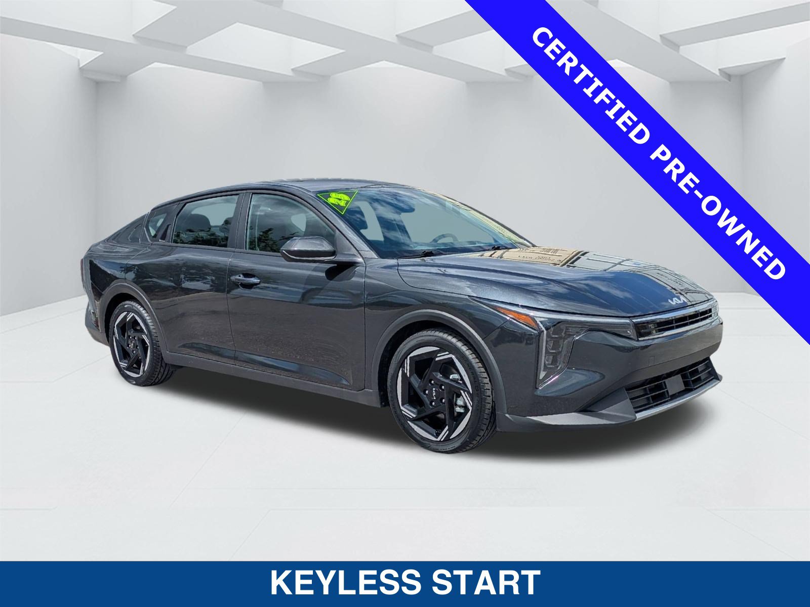 Used 2025 Kia K4 EX FWD video 3