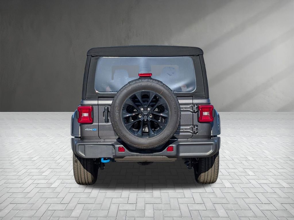 Used 2024 Jeep Wrangler Unlimited Sahara image 7