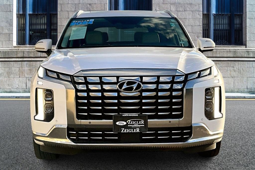 Used 2024 Hyundai Palisade Calligraphy image 3