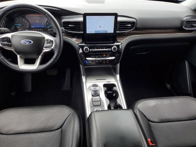 Certified 2023 Ford Explorer Limited w/ Equipment Group 301A AWD/4WD image 31