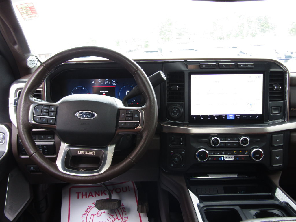 Certified 2024 Ford F250 King Ranch AWD/4WD image 5