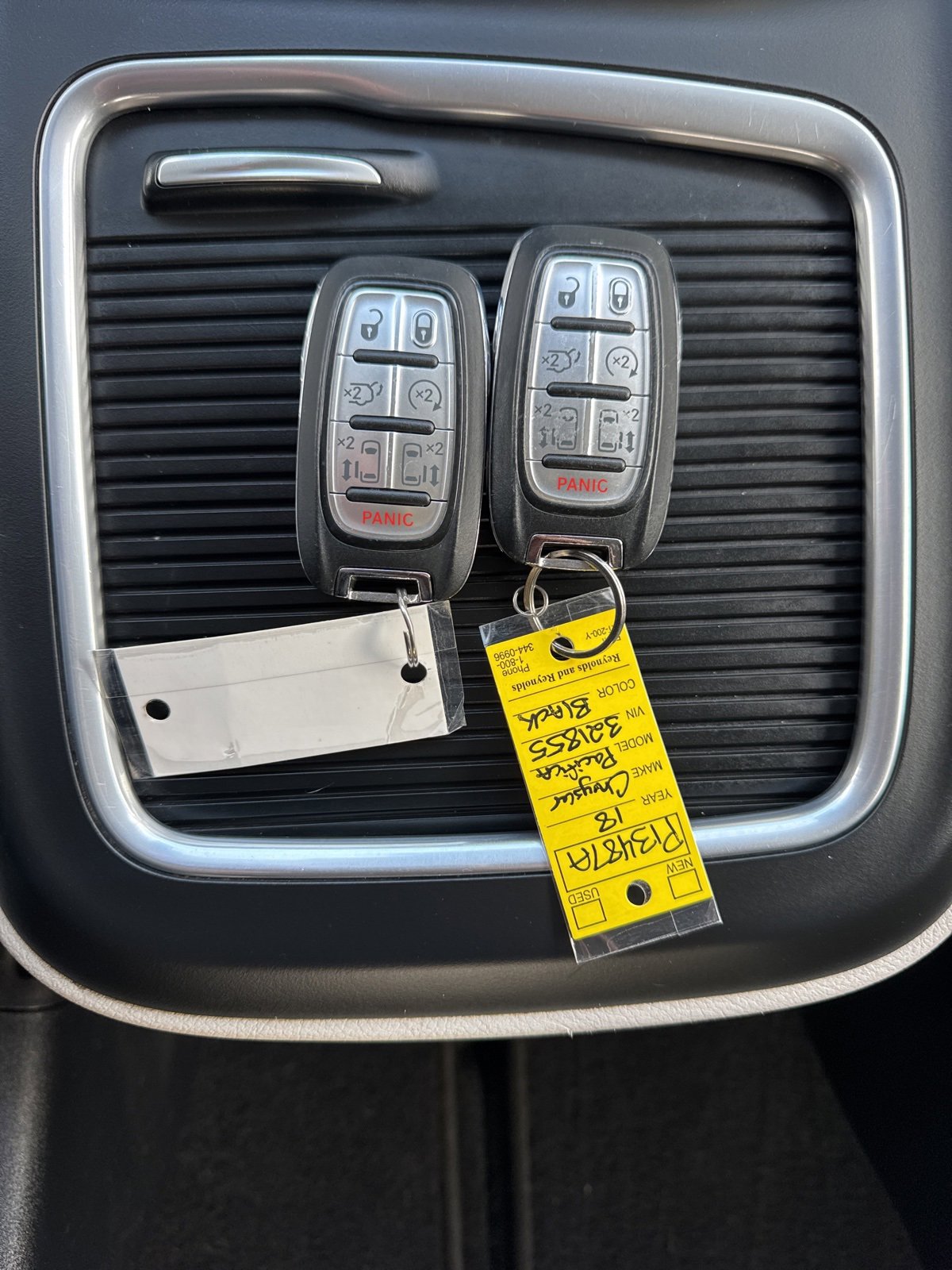 Used 2018 Chrysler Pacifica Touring-L Plus w/ Advanced Safetytec Group image 36