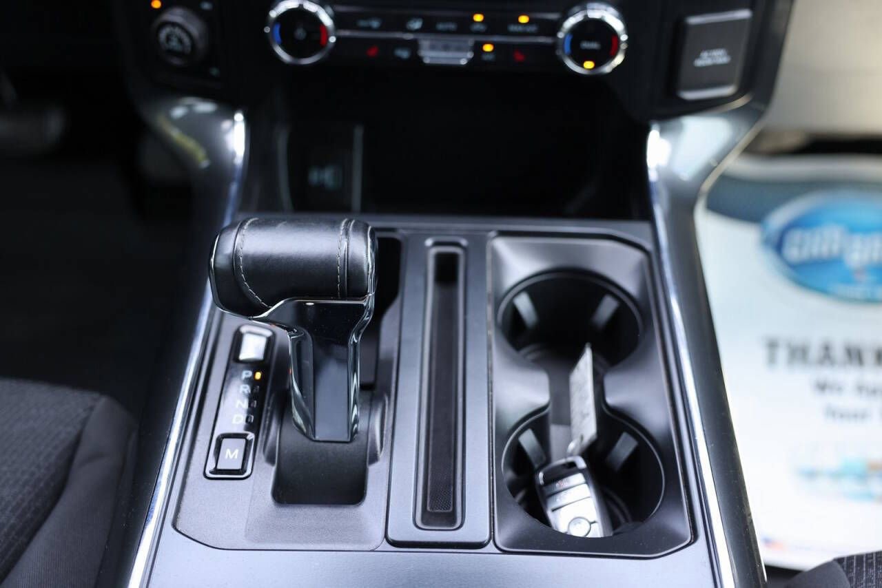 Certified 2022 Ford F150 XLT w/ Equipment Group 302A High image 30