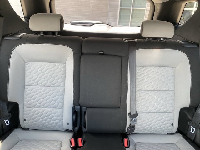 Used 2018 Chevrolet Equinox LT FWD image 19