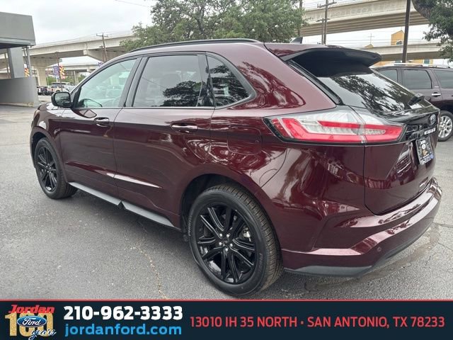 Certified 2023 Ford Edge ST-Line AWD/4WD image 6