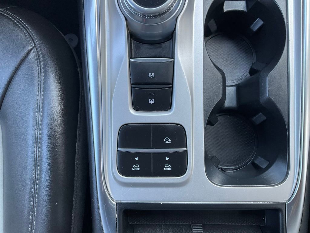 Certified 2022 Ford Explorer XLT w/ Equipment Group 202A image 82