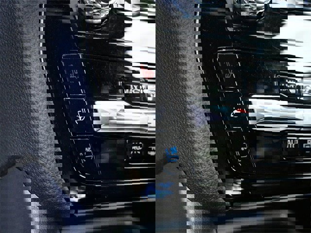 Certified 2023 Ford Explorer Limited w/ Limited Technology Package image 24