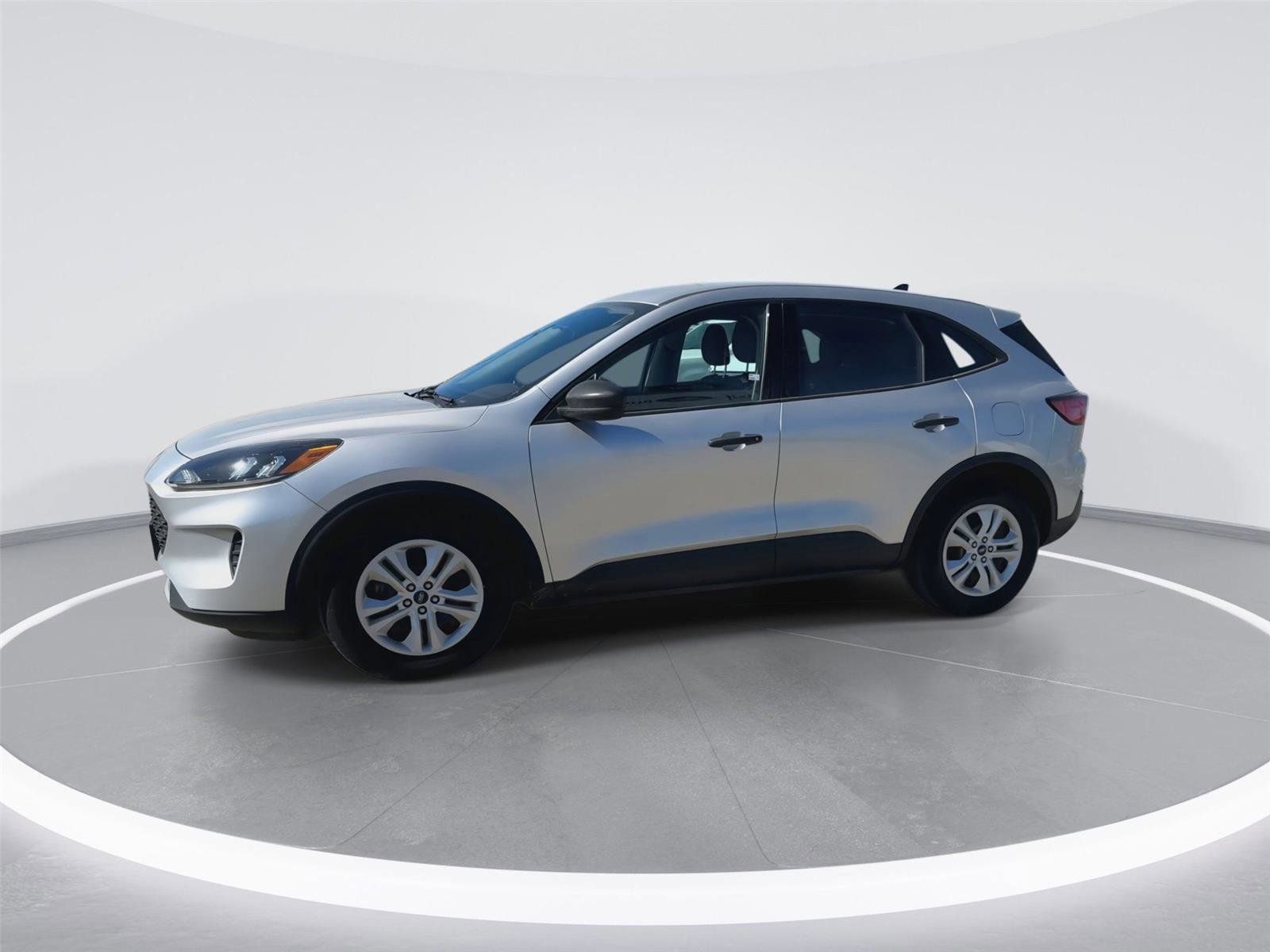 Certified 2020 Ford Escape S image 9