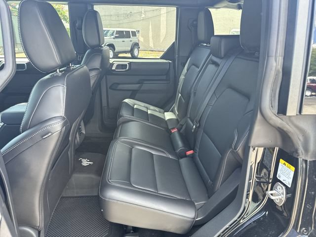 Certified 2026 Ford Bronco Outer Banks w/ Sasquatch Package AWD/4WD image 22